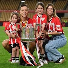 信仰与禁忌：牌桌上那些流传甚广但无科学依据的玄学做法。（牌局中的玄学与禁忌：那些广为流传却无科学支撑的做法）